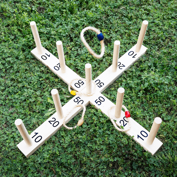 Bring People Together with the Wooden Ring Toss Game | Cartaloto